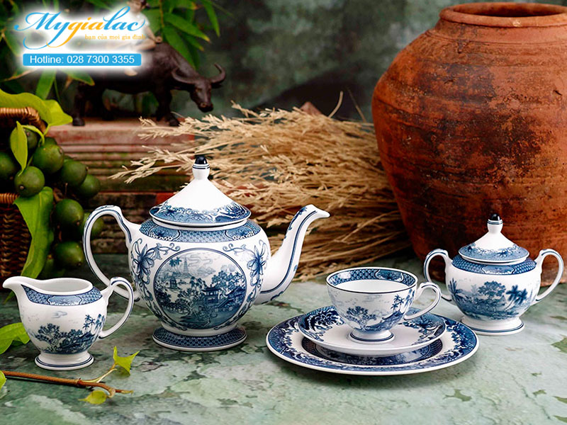 Bo Tra 13 L Hoang Cung Hon Viet