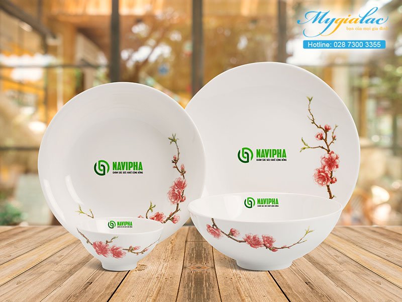 Quà tặng hội nghị hội thảo bộ bàn ăn Minh Long in logo Navipha