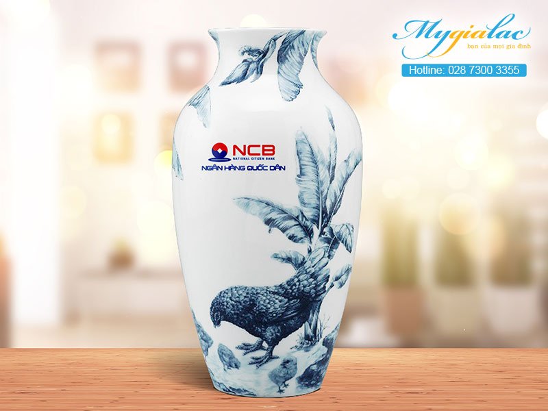 Quà tặng khách hàng bình hoa Minh Long in logo 2