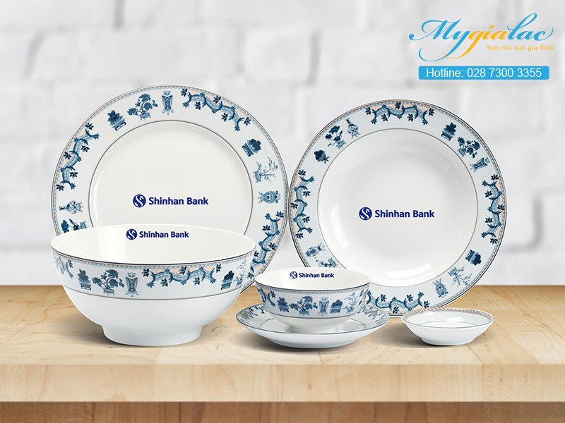Quà tặng kỷ niệm bộ đồ ăn Minh Long 1