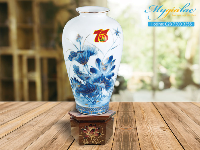 Quà tặng thương hiệu bình hoa Minh Long 2