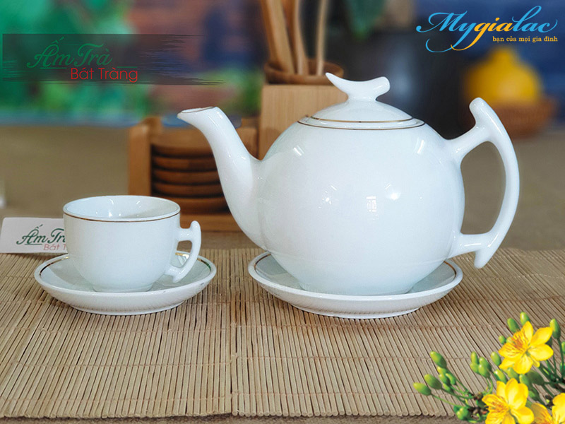 Bộ Trà Mimosa Viền Chỉ Vàng 0.6L
