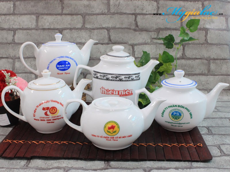 Quà 20/11 bộ ấm chén bát tràng in logo Am Chen Bat Trang In Logo