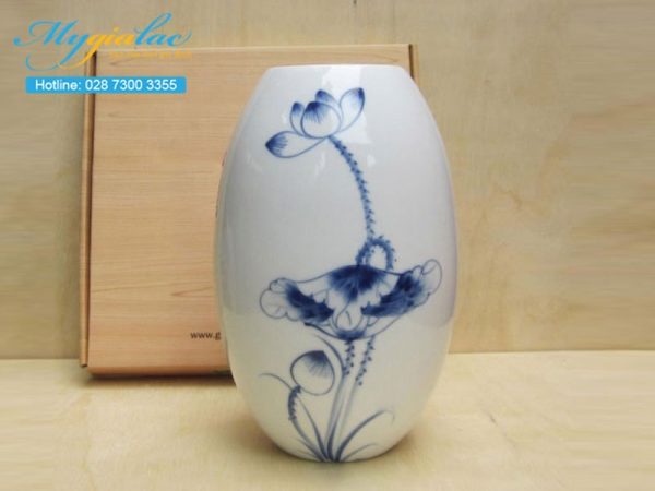 Binh Hoa Su Trang Mau 21