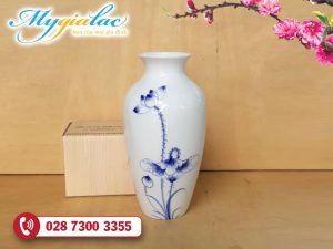 Binh Hoa Su Trang Mau 38